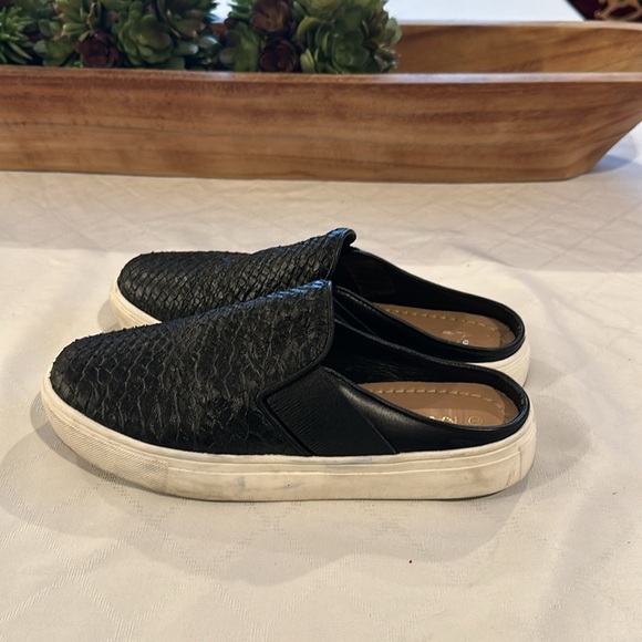 KAANAS MURCIA SNAKE-EMBOSSED SNEAKER SLIDE shoes mules slip on ons size 7 black‎ - Picture 3 of 6